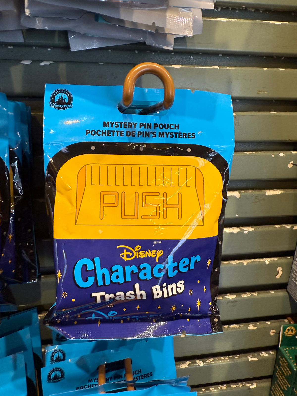 Trash Cans 5 Pin Mystery Bag