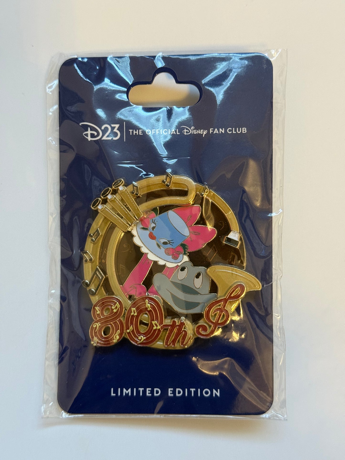 D23 Disney D23 2026 80th Anniversary Johnny Fedora & Alice Bluebonnet LE 1000 pin