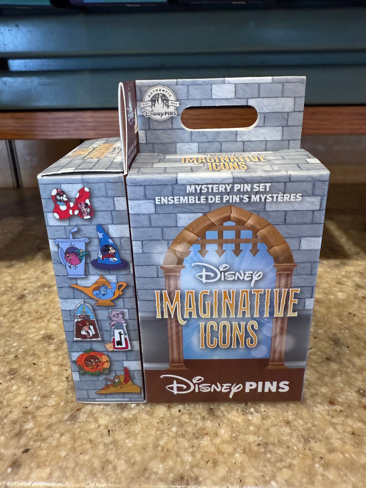 Imaginative Icons 2 Pin Mystery Box