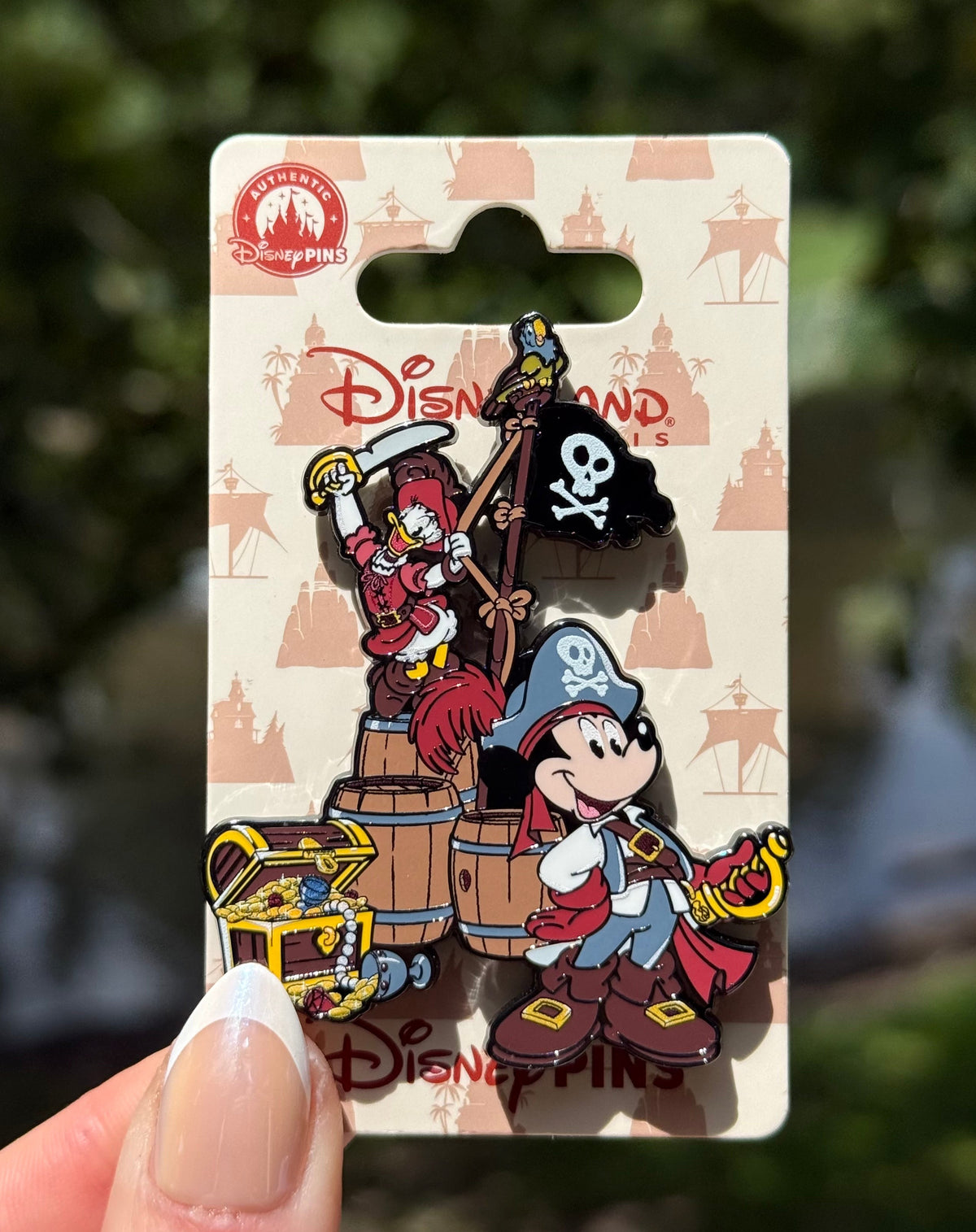 Disneyland Paris Mickey & Daisy Pirates 2026 July Release
