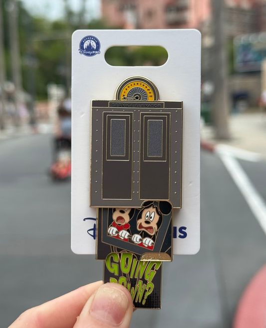 Pull Down Mickey & Minnie Tower Of Terror