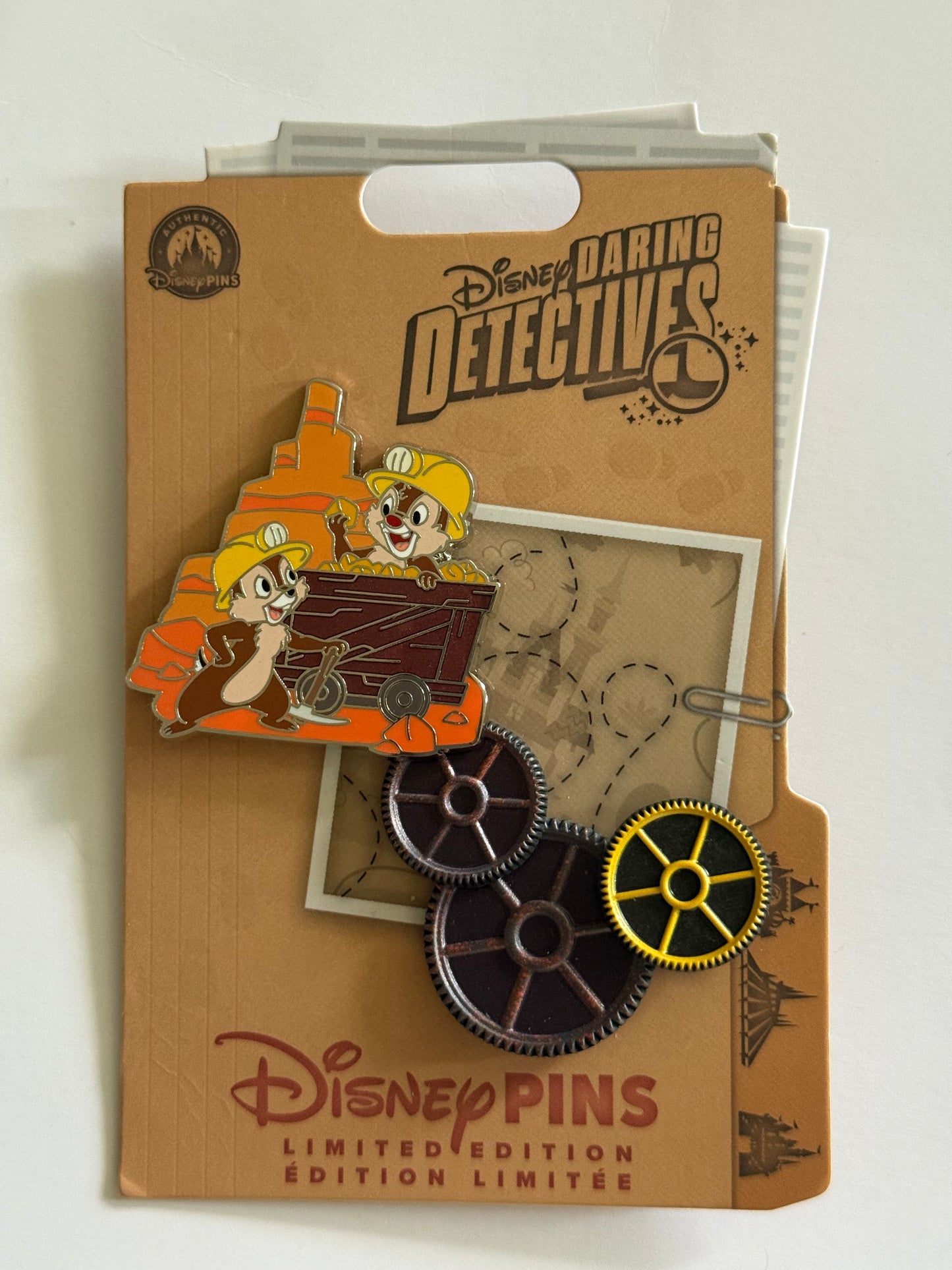 Disneyland Cali Darling Detective Chip And Dale