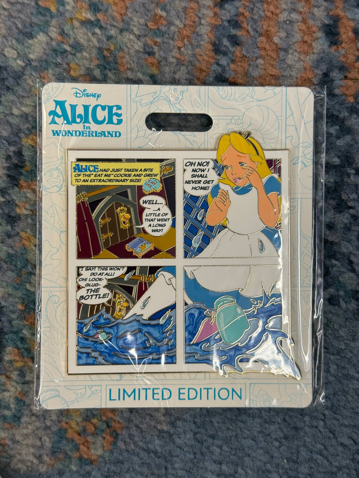 WDI Alice In Wonderland Pin