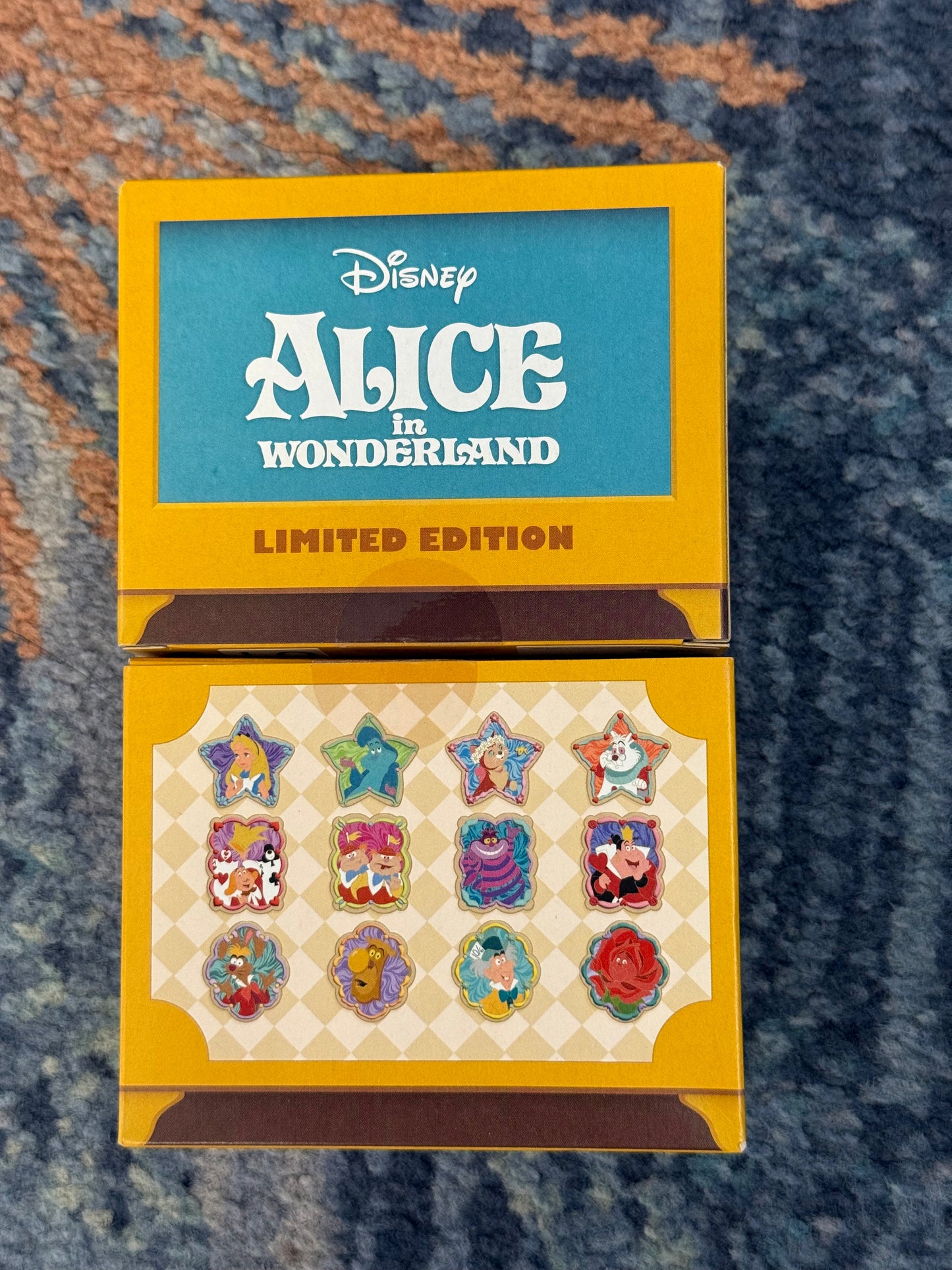 WDI Alice In Wonderland Pin